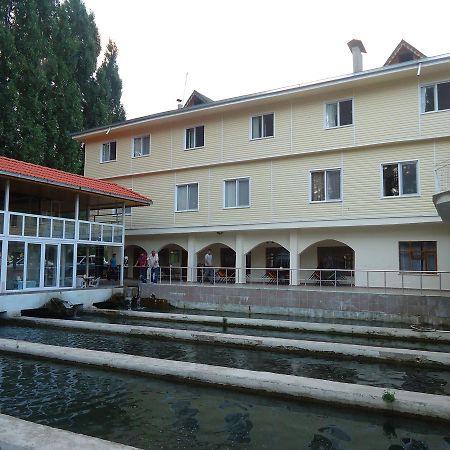 Alanlar Alabalik Ve Otel Aglasun Ngoại thất bức ảnh