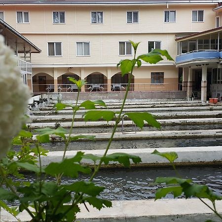 Alanlar Alabalik Ve Otel Aglasun Ngoại thất bức ảnh
