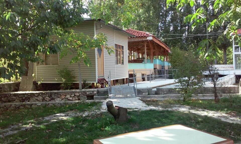 Alanlar Alabalik Ve Otel Aglasun Ngoại thất bức ảnh