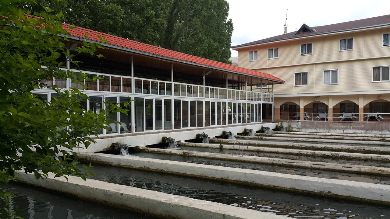 Alanlar Alabalik Ve Otel Aglasun Ngoại thất bức ảnh